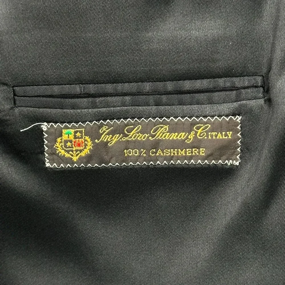 Loro Piana good pre